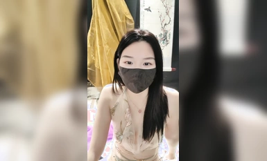 Bagong gawa noong Enero 2024, ang pinakamaganda at magandang babae [Flower Heroine] ay umaarte sa Hengdian sa loob ng ilang taon, sumasayaw na nakahubad sa mga sinaunang costume, at ang magandang babae ay nagsasalsal na may iba't ibang contrasting rol