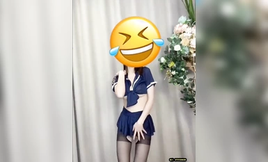 花椒極品美女 君君乖咯 土豪高價定製