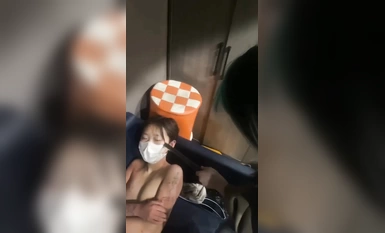 抖音吃瓜 青海西寧 女孩在酒店裡遭多人霸凌