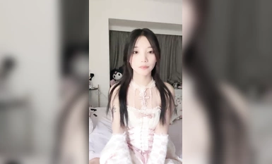Pada Mac 2024, mata sayu si cantik kecil dari Sichuan, paras bintang [Millet Porridge], mempesonakan abang-abang besar, dan hadiah itu terbang sepanjang malam (6)