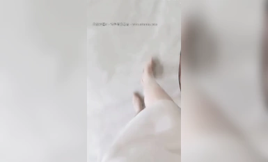 안색이 좋은 사무직 여성, 20시간 야외 근무 (5)