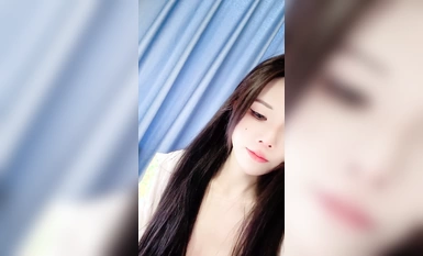 重い！世界一の美少女レアがついに全裸でスイング (2)