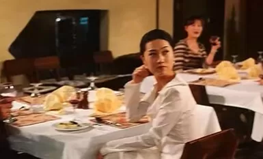 3학년 다큐멘터리(아래)를 위한 부드러움의 대가