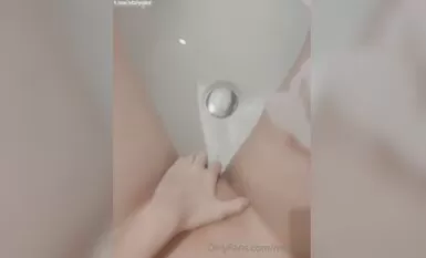 晴晴大奶妹——宅男撸管必佳精品（10)