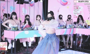 한국 걸그룹 [진리프] 핫 댄스 라이브 쇼 2탄, 몸매, 가슴, 미모에 상관없이 최고 중의 최고를 벗었다!