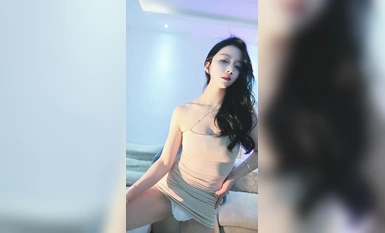 Tài năng bùng nổ của nữ thần chân dài siêu xinh Xiao Yiyi (6)