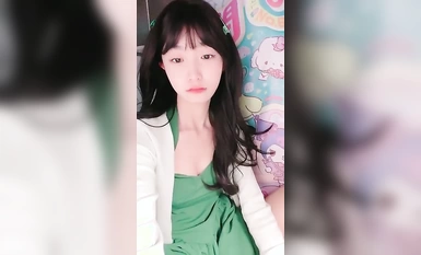 乖巧鄰家高顏值學妹 嗚崽醬 49部合集  (44)