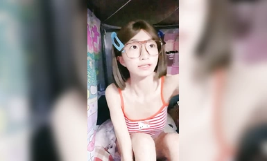 乖巧鄰家高顏值學妹 嗚崽醬 49部合集  (14)