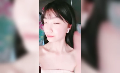 Tuyển tập 49 tập về nữ sinh xinh đẹp dễ thương Ngô Zai Jiang (42)