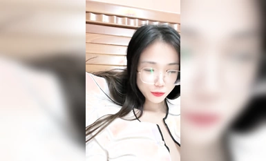 Cô gái xinh đẹp đeo kính @ Nghe Miao Miao (Nini ở đâu) Chương trình phúc lợi tiêu chuẩn (1)