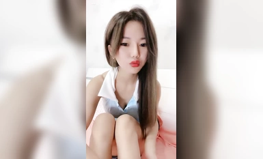 極品美女主播 可愛兔兔 大奶騷逼自慰大秀 (8)