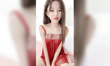 極品美女主播 可愛兔兔 大奶騷逼自慰大秀 (8)
