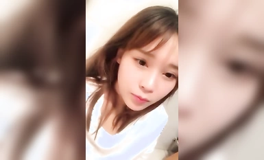 主播kiki自慰福利诱惑