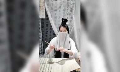 2024年2月新作，上戲畢業，藝術才女，脫光了的周芷若翩翩起舞【繁花女主（我在上戲學表演）】滿足男人一切幻想，超美！ (2)