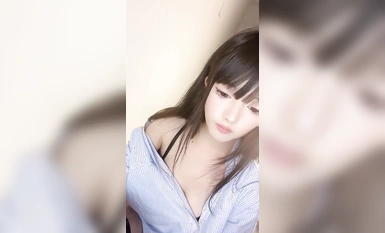 [05 School Girl] Nữ thần sắc đẹp của trường Nam Kinh! Phá vỡ tiêu chuẩn của âm hộ khuôn mặt trong cùng một khung hình, sờ vào âm hộ của cô ấy, thủ dâm và rò rỉ nước trắng (1)