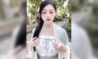 秀人网甜美可爱型美女❤️_豆瓣酱✨最新双人给力作品_舔脚_磨豆腐_玩奶玩逼
