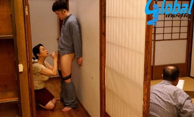 NEWM-073 Quan hệ tình dục bất thường thực sự: Người mẹ năm mươi tuổi và con trai của bà Phần 18: Người mẹ dâm dục với bộ ngực khổng lồ làm hư con trai sinh viên đại học của bà, Kaoru Shimazu