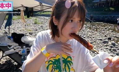 [马赛克破坏] HMN-524 我本来打算和公司的后辈们一起去河边烧烤，两男两女，但他们前一天取消了，所以我决定和一个兼职女孩一起去。 我在河里玩得浑身湿透，正在休息......Maïna Yuri。