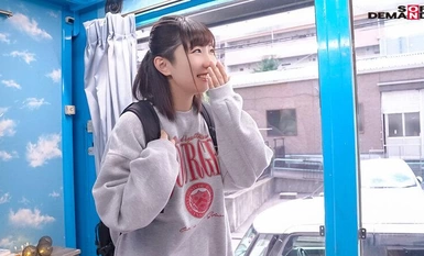 SDMM-163 マジックミラー号 女子大生限定 睾丸マッサージ体験で勃起不全解消のお手伝い！優しく丁寧な金玉揉みで元気になったガチガチおち〇ぽをそのまま挿入大量発射SEX！