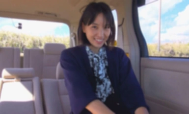 FC2-PPV-4304385 清楚美人奥様、精子飲ませてあげたら「おいしくいただきました♡ありがとうございます♡」とご丁寧に感謝の言葉。中出し後も「舐めてもいいですか？」と自分からお掃除フェラ。【3日間割引】