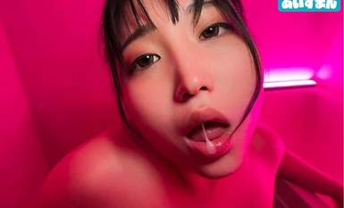 567BEAF-106 棒极了，可以抱着干，在醉酒的俱乐部里疯狂地干 在醉酒的俱乐部里疯狂地干 酒店小镇，等待着一个热爱性爱的霸道母狗的靠近！ 胖胖的，大奶子，自由的小穴，Yuiina，22 岁。
