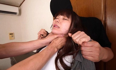 YMRK-017 一人暮らしのOLを狙う鬼畜レ●プ集団自宅押込み中出し強●性交 被害者Rさん （YMRK-017）