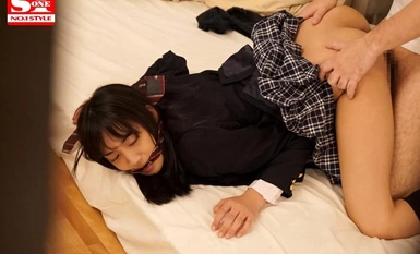 [モザイク破壊]SNIS-956 興奮剤を盛られ他人棒（中年）でメス化した幼馴染のJK彼女 辻本杏