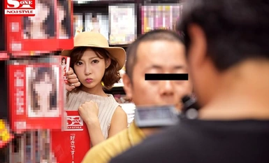 [马赛克破坏] SNIS-789 在AV店调查明日香的人气 一般用户的崩溃采访！当她说脏话时，本人就会从背后出现！桐原明日香裸体的专业手法和增加好感度的大手笔操作！
