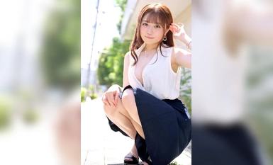 259LUXU-1775 ラグジュTV 1761 純度100%な清楚系！現役女性声優さんがAV出演！感度抜群のカラダから溢れる萌え系喘ぎ声！演技の学びのための出演が、プロのテクニックでトロトロアへ顔セックスに！