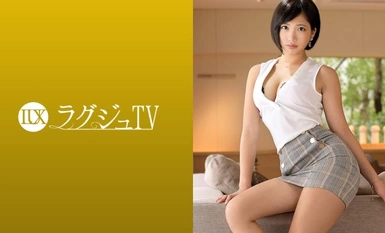 [Hủy diệt khảm] 259LUXU-1193 Luxury TV 1180 "Tôi không thể hài lòng với một người bạn tình trẻ hơn vừa mới mất trinh ..." và tự mình xuất hiện trong AV! Sau khi quan hệ tình dục mãnh liệt lần đầu tiên sau một thời gian dài, cô ấy bật dậy và thể 
