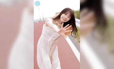 FWAY-008 "เธอยังทำไม่เสร็จ เธอสวยมาก"
