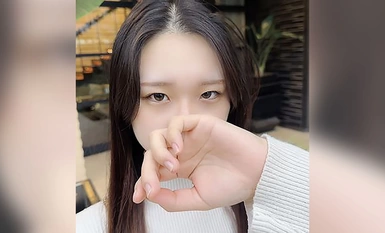 FC2-PPV-4231458 [Tiada] *Kuantiti terhad! Kaede (18) yang tinggi dan langsing mengimpikan untuk menjadi model ternama. Saya memberinya pelajaran yang nakal semasa dia sangat gementar sehingga dia terkaku *Bonus mewah.
