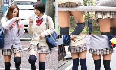 SIMD-014 在超级超短裙 x 及膝 x 内裤美女回家的路上摇摆！女孩们抚摸、嗅闻、舔舐和品味光滑柔软的绝对区域。制服/跟踪狂/恋腿癖/高空作业。