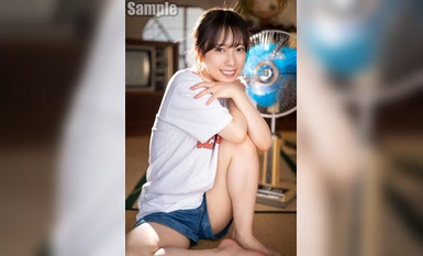 STARS-993 盂兰盆节假期回家时，我和邻居小叶久违地见面了。她和她的青梅竹马干了三天三夜，在这个闷热的季节里，她长大了，变得真他妈的可爱。 小凑四叶