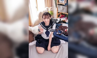 DANDY-898 都合のいい地味女子をハメ部屋に連れ込んでヤリチン校生が入れ替わり立ち替わりセックス漬け。
