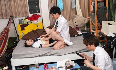 DANDY-898 都合のいい地味女子をハメ部屋に連れ込んでヤリチン校生が入れ替わり立ち替わりセックス漬け。