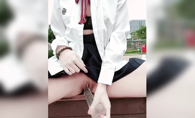 Twitter21万粉過激美少女潮吹きローリープリンセス[ウサギの子ラブ潮吹き]サブスクリプションプライベート撮影は、塩が人々の前で屋外露出小道具Ziwei（2）甘い制服のすべての種類にすることができます。