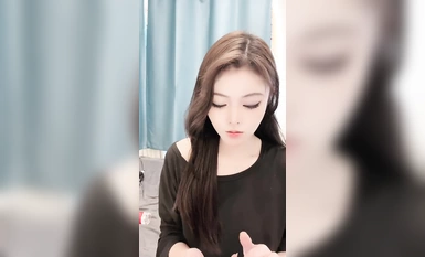 Nữ thần mới nổi hàng đầu xã hội [Wanyue'er], xuống biển để chọn một người có vóc dáng và ngoại hình đỉnh cao. Cô ấy là một vẻ đẹp hoàn hảo trong mắt đàn ông (2).