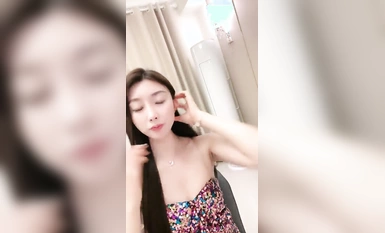 天馬星空~天花板級~【露露】靈魂舞脫內褲~屁屁真迷人 (6)