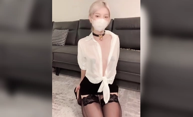 3 월 초 헤비급 추천! 최고급 명물 [거품 M_SUBMISSION] 검은 비단 고기 비단 다리, 눈동자 넓은 여신, 천연 극한 핑크 부드러운 백호 부드러운 보지, 목을 꼬집고 섹스하기 어려운, 내실이 도와주세요! 고화질