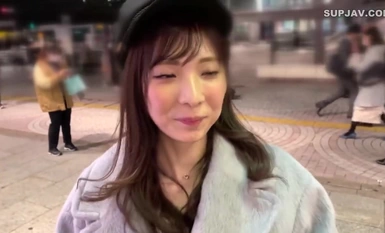 FC2-PPV-4436963 *First quantity limited* *Shibuya, Nakadashi* Oni Kyawa Sis (24) obtained through an app
