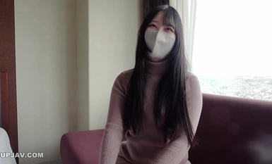 FC2-PPV-4436961 【期間限定5980pt→2380pt】【処.女.サポ】シレっとマスクを外して生本番♡『中には出さないからっ』は言葉だけ♡卒業したての18歳、処.女も卒業おめでとう！【無】