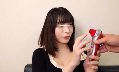 MFO-068 【配信限定】性器の大勝負！！巷で話題の吸うヤツVSデカチン18cmどっちが気持ちイイのか？生検証 ウーマ●イザーもデカいおち●ちんも両方試してもろて謝礼は金一封ともれなく中出しvol.02
