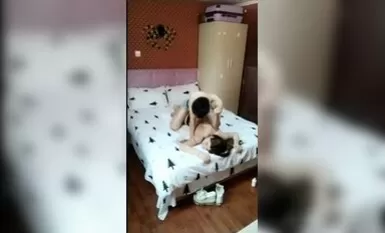 Loạt TS trong nước Yangyang tìm thấy một người đàn ông thẳng thắn để xoa bóp cho cô ấy và bị đụ và xuất tinh một cách thô bạo