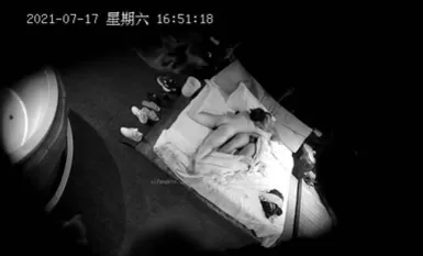 7 월 새로운 유출 러브 호텔 몰래 촬영 체육관 배드민턴 지인 안경 젊은 여자 토요일 직접 방으로 놀고 나서 계속 운동을 계속하는 것은 그렇게 야한 기대하지 않았다!