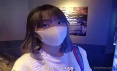 ใน "น้องสาวคนสวยของแฟนสาววันหนึ่ง" - เธอคือใคร - นักเขียนโค้ดหลังปี 00 หมกมุ่นอยู่กับพี่สาวคนสวย