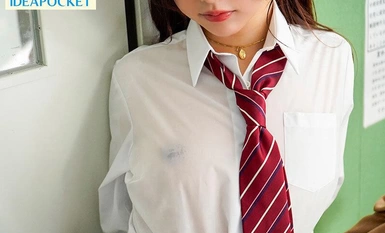 IPZZ-276 佐佐木咲（Saki Sasaki）是一个穿着校服的厚脸皮女孩，她讨厌母亲的中年老师反复玩弄她敏感的乳头，让她学会了乳头高潮，以至于大小便失禁。