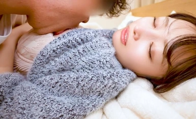 476MLA-173 他们是亲戚，所以他们的身体100%兼容？禁止播放的性爱影片泄露，一名苍白纤细的 E-cup 女大学生被她的表弟在里面干得欲仙欲死！