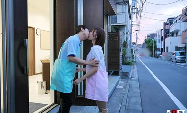 [モザイク破壊]SUWK-013 週 2 の夜勤シフトの際、アルバイトの絶倫大学生 Yくんとのカジュアル不倫でストレス発散する人妻介護士 N さん（28） 西野芹那