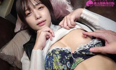 YMDS-154 Icha Love Close Contact Special Sex Isang gabi kung saan monopolyo ko ang paborito kong Hikaru Konno.